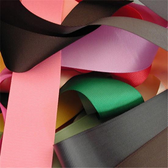100% Polyester-Flachbänder mit individuellem Logo für Kleidungsstücke 